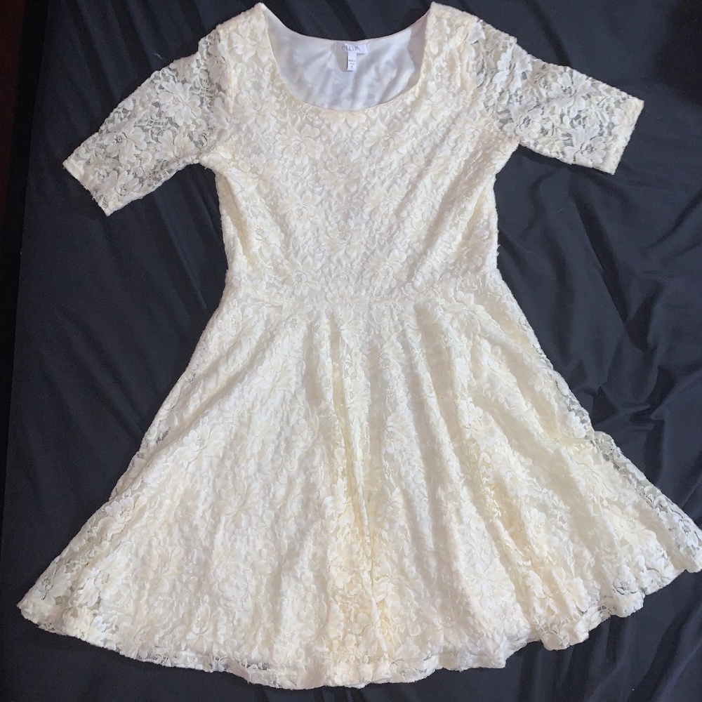 Delia's Floral Net White Cream Fitted Dress